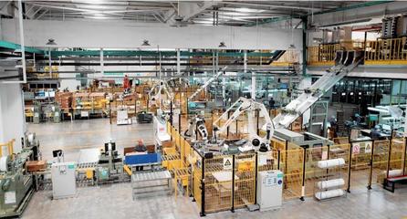 青島何以位列全國“燈塔工廠”首位？技術開發(fā)視角下的深度解析